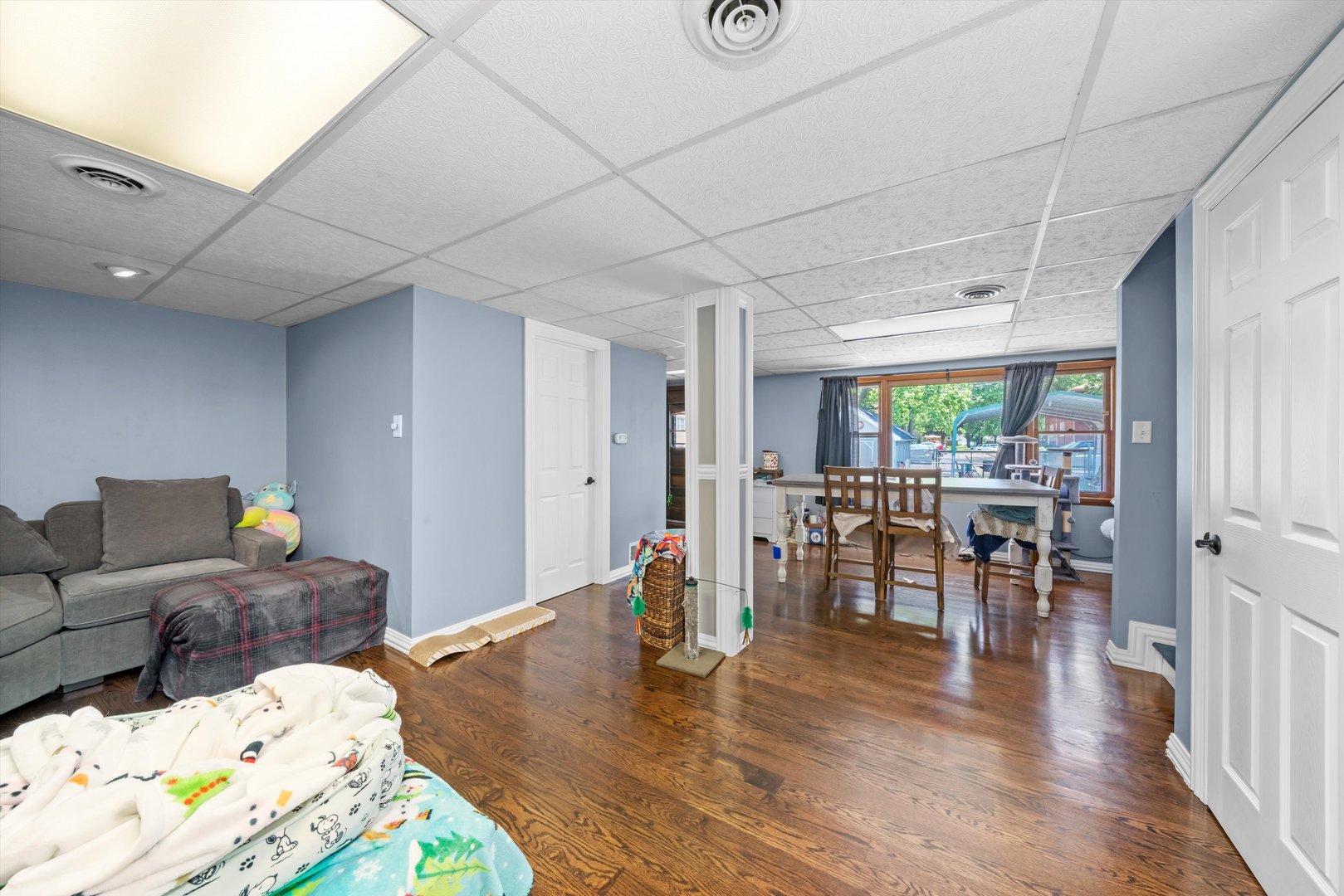 10529 Lyman Avenue Chicago Ridge, IL 60415 - Photo 11 of 45 a living room with furniture and wooden floor