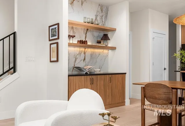 $739,000 | 3382 West Whimbrel Lane, Unit MIDDLE, Boise, ID 83703