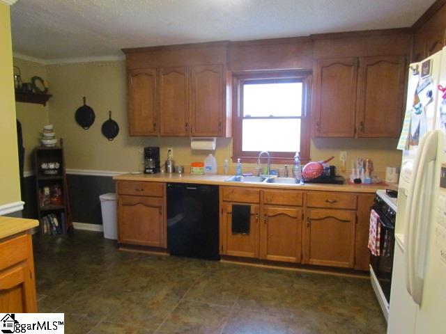 248 Oak Grove Road Landrum, SC 29356 - Photo 6 of 14