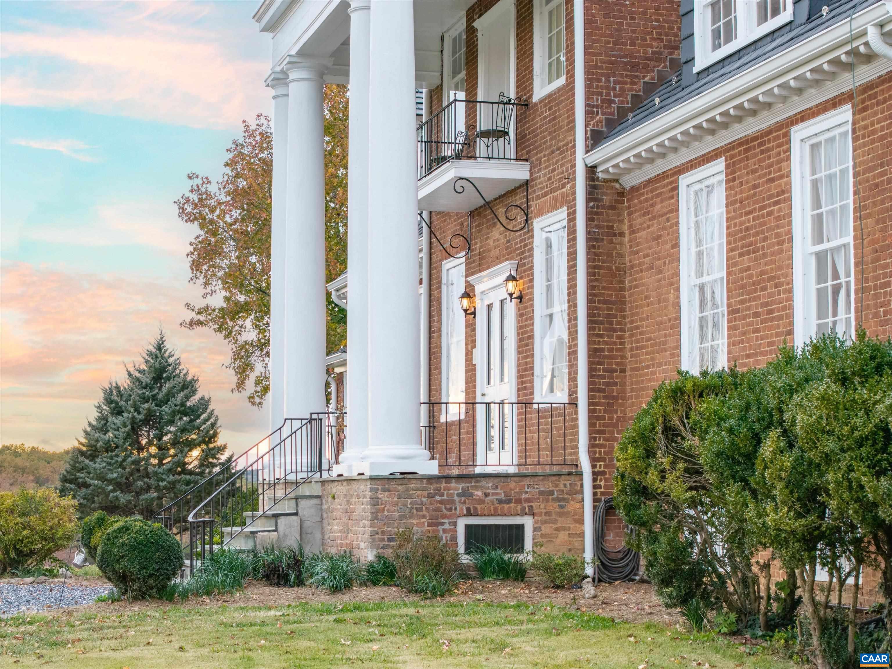 1843 Cabell Road Wingina, VA 24599 - Photo 5 of 74