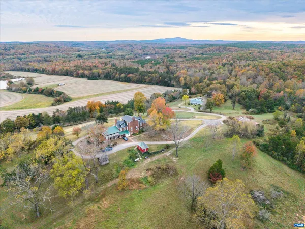 $1,900,000 | 1843 Cabell Road, Wingina, VA 24599