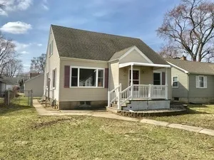 $235,500 | 471 South Center Avenue, Bradley, IL 60915