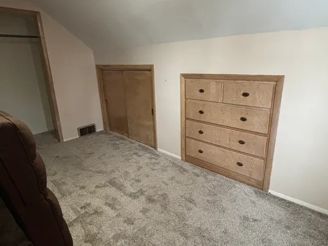 $235,500 | 471 South Center Avenue, Bradley, IL 60915