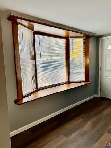 $189,950 | 3904 Southwest 26th Street, Topeka, KS 66614