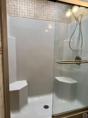 $189,950 | 3904 Southwest 26th Street, Topeka, KS 66614