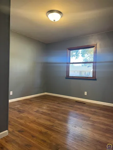 $189,950 | 3904 Southwest 26th Street, Topeka, KS 66614