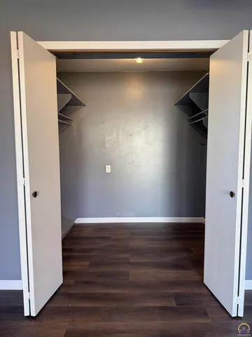 $189,950 | 3904 Southwest 26th Street, Topeka, KS 66614