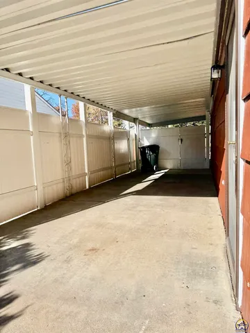 $189,950 | 3904 Southwest 26th Street, Topeka, KS 66614