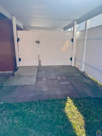 $189,950 | 3904 Southwest 26th Street, Topeka, KS 66614