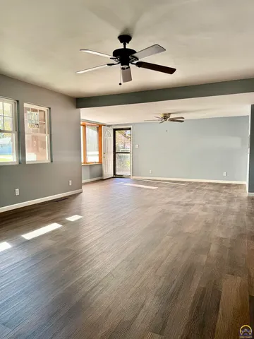 $189,950 | 3904 Southwest 26th Street, Topeka, KS 66614