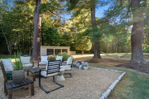 $1,599,000 | 215 Washington Street, Sherborn, MA 01770