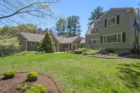 $1,599,000 | 215 Washington Street, Sherborn, MA 01770