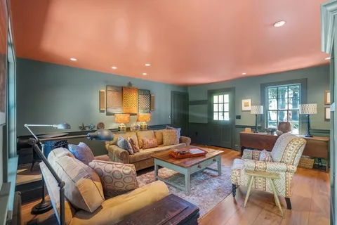 $1,599,000 | 215 Washington Street, Sherborn, MA 01770