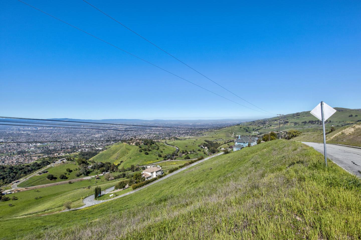 Undisclosed Address San Jose, CA 95127 - Photo 20 of 59 Gallery Image 20