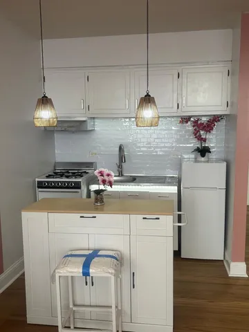 $110,000 | 7234 West North Avenue, Unit 1005, Elmwood Park, IL 60707