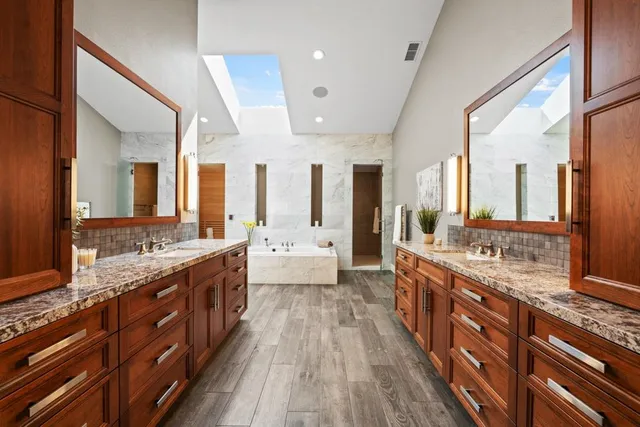 $1,699,500 | 11571 Splitrock Court, Gold River, CA 95670