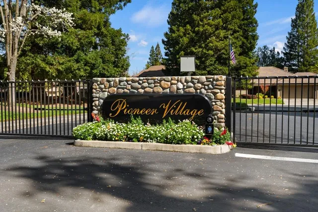 $1,699,500 | 11571 Splitrock Court, Gold River, CA 95670