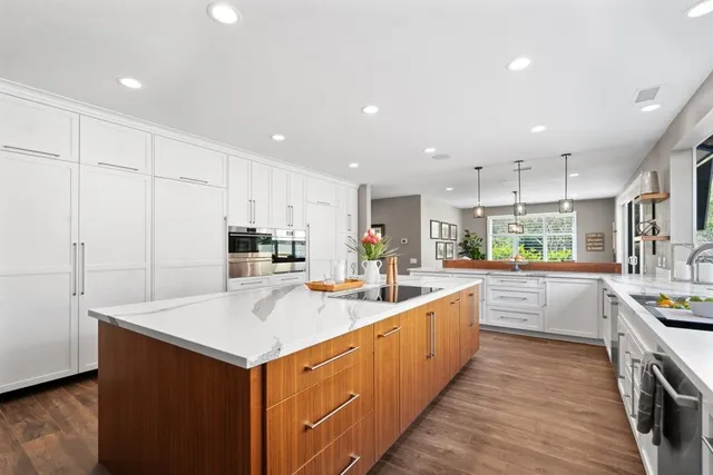 $1,699,500 | 11571 Splitrock Court, Gold River, CA 95670