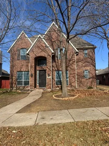 a view of a room with an empty space