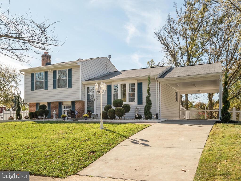 12617 Lunan Road Clinton, MD 20735 - Photo 1 of 41