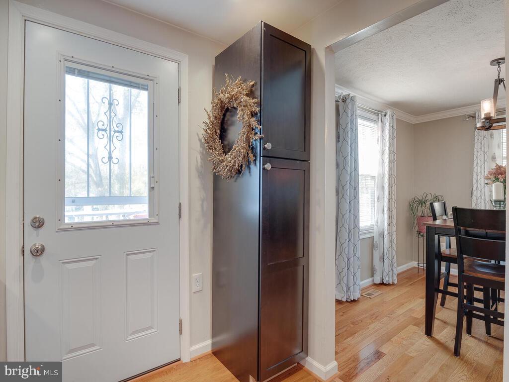 12617 Lunan Road Clinton, MD 20735 - Photo 15 of 41