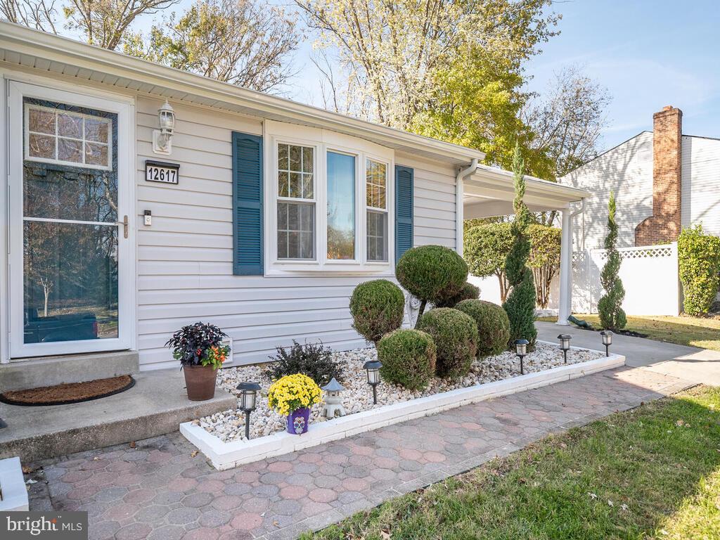 12617 Lunan Road Clinton, MD 20735 - Photo 4 of 41