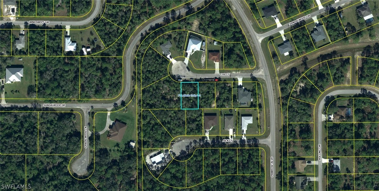 8009 Cod Court LaBelle, FL 33935 - Photo 2 of 3 a view of a garden