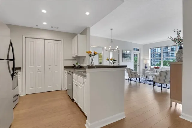 $408,500 | 1101 Juniper Street Northeast, Unit 619, Atlanta, GA 30309