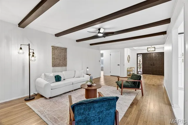 $299,900 | 12974 Partridge Run Drive, Florissant, MO 63033