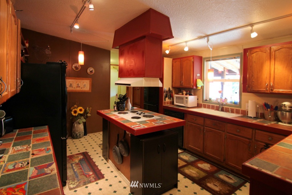 860 Ballard Road West Cle Elum, WA 98922 - Photo 4 of 23 Gallery Image 4