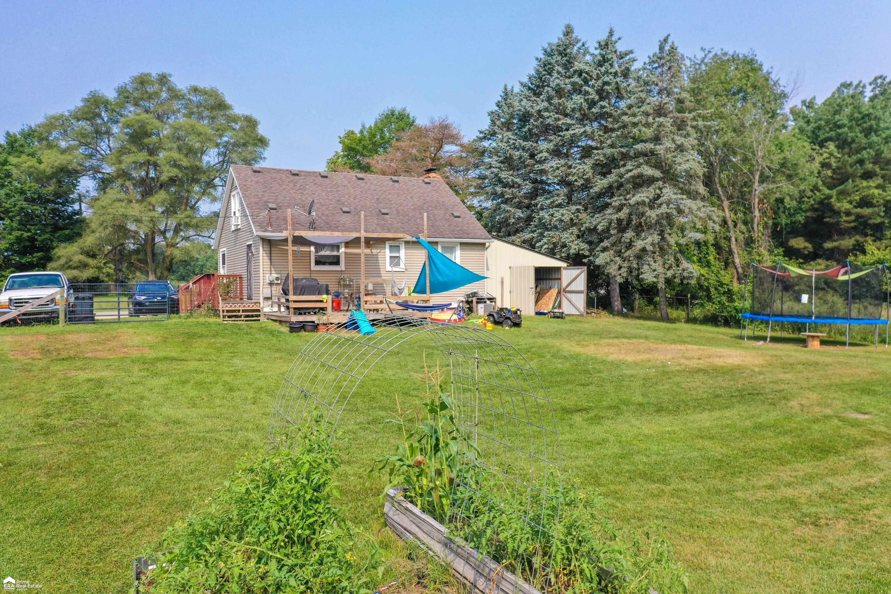 8795 Fostoria Road Fostoria, MI 48435 - Photo 40 of 42 50116597-41.JPG