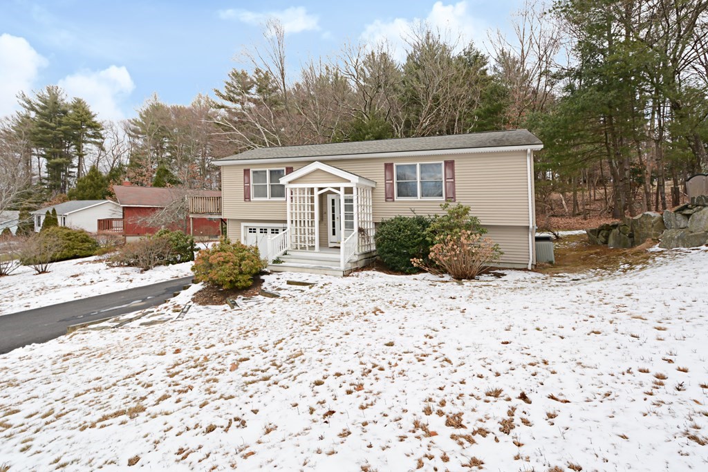 10 Allison Road, Unit 10 Northborough, MA 01532 - Photo 3 of 30 Gallery Image 3