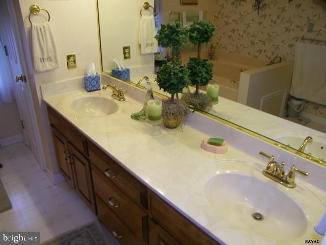 5367 Field Pointe Drive Spring Grove, PA 17362 - Photo 25 of 36