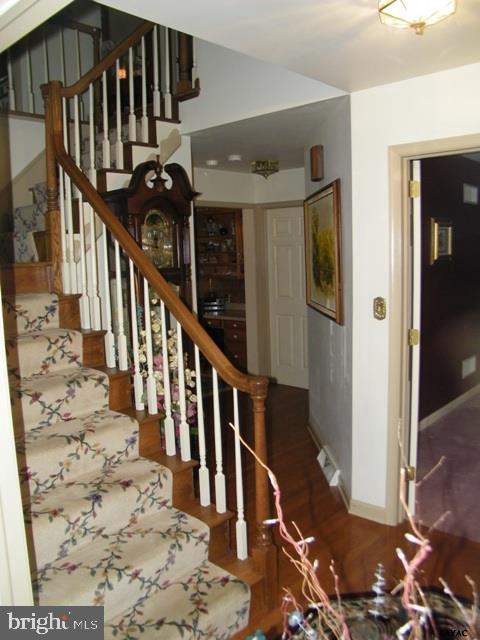 5367 Field Pointe Drive Spring Grove, PA 17362 - Photo 4 of 36