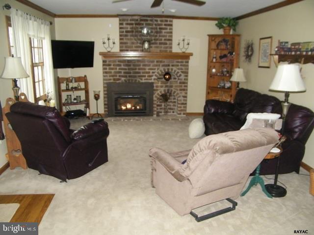 5367 Field Pointe Drive Spring Grove, PA 17362 - Photo 5 of 36