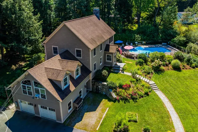 $1,699,000 | 4 Spencer Road, Hanover, NH 03755