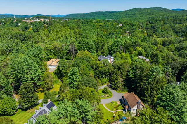 $1,699,000 | 4 Spencer Road, Hanover, NH 03755