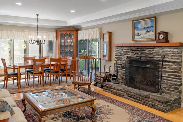 $1,699,000 | 4 Spencer Road, Hanover, NH 03755