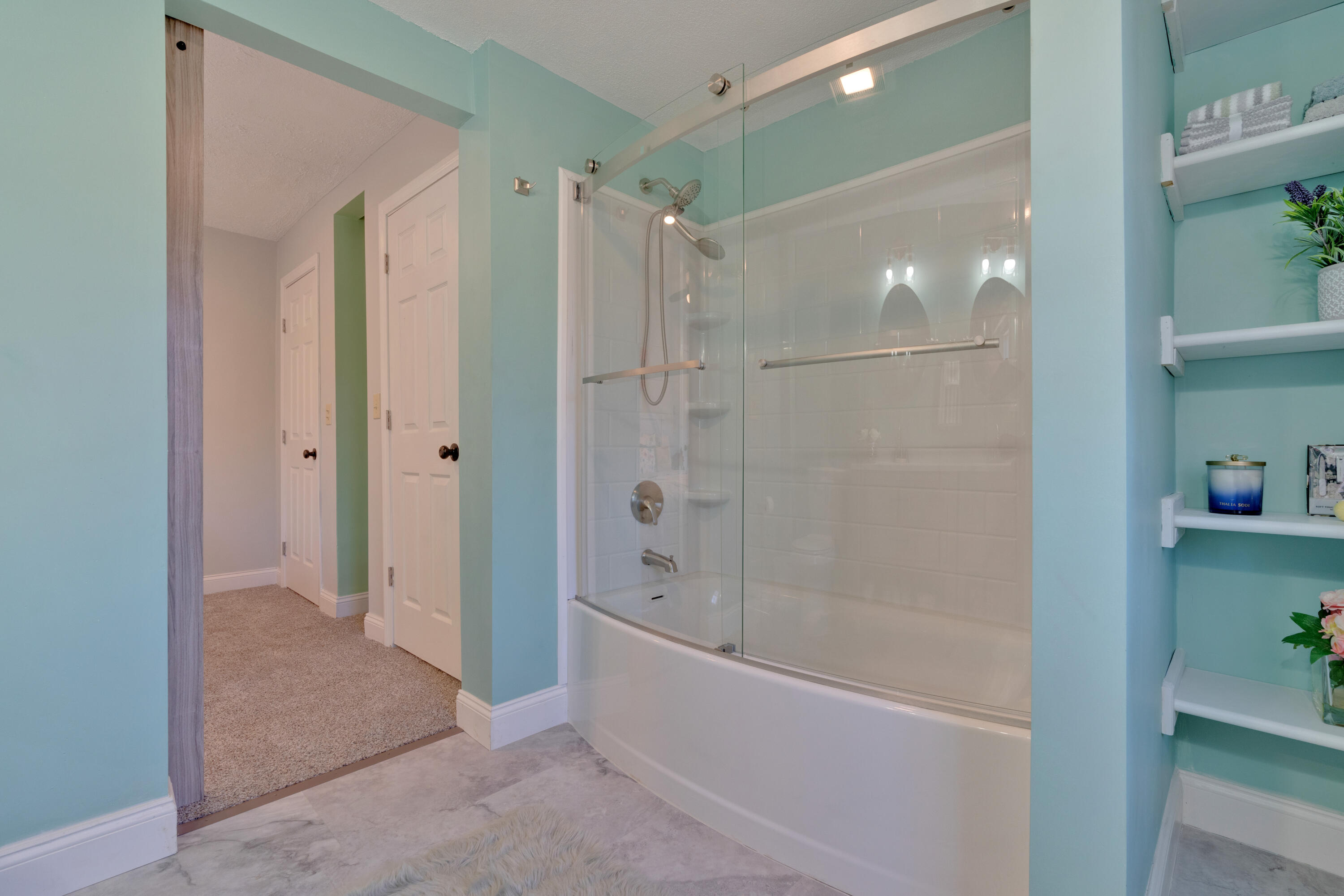 439 Pool Street Biddeford, ME 04005 - Photo 26 of 31 Bathroom of Primary