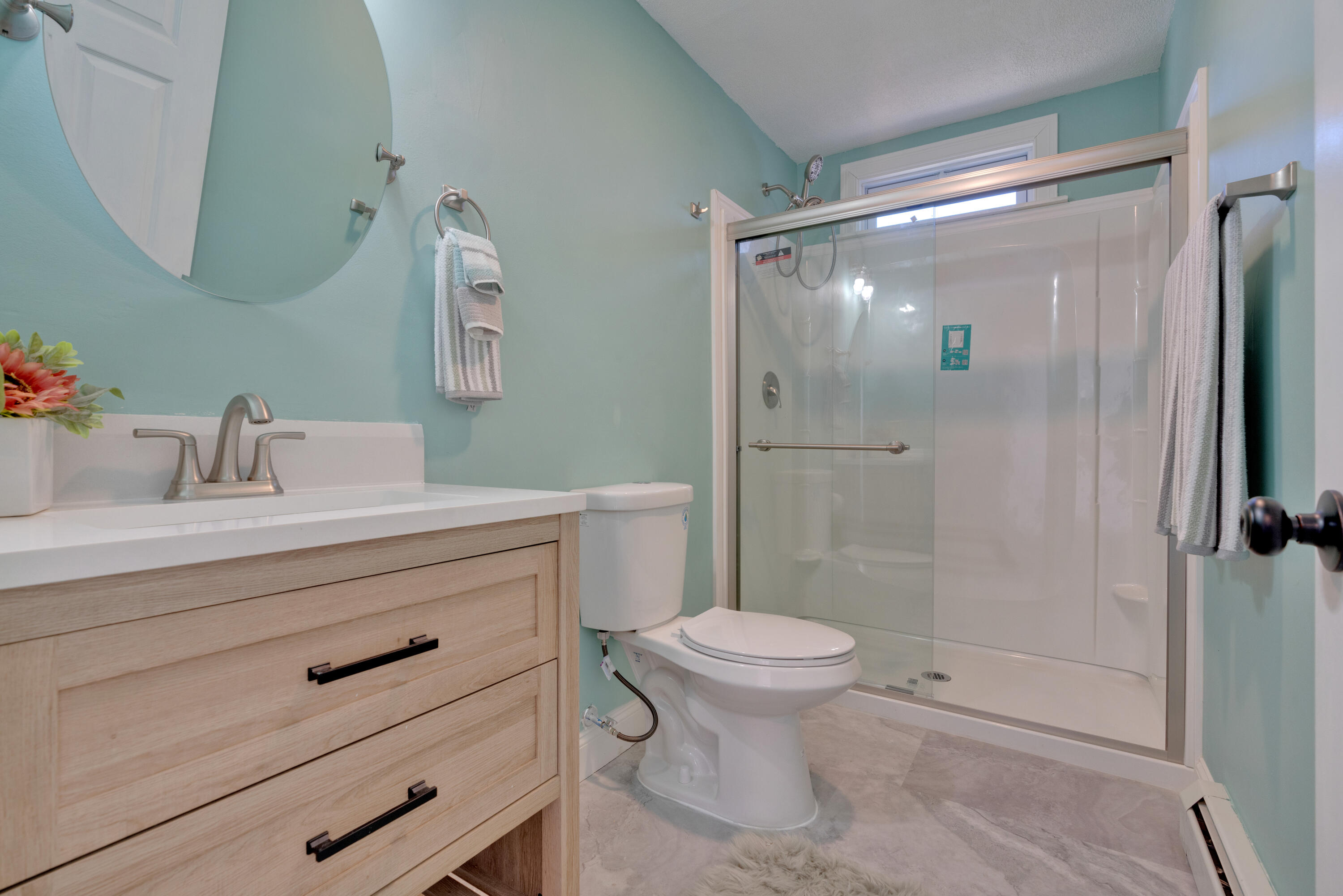 439 Pool Street Biddeford, ME 04005 - Photo 27 of 31 2nd Full Bathroom