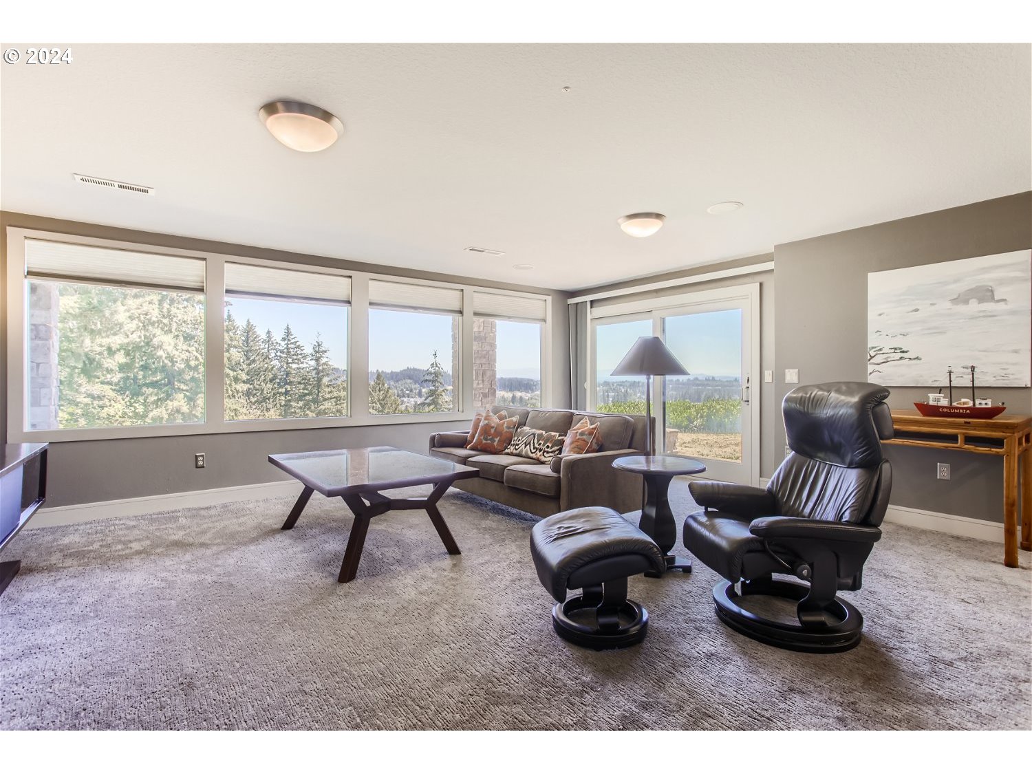 16200 Southeast Hagen Road Happy Valley, OR 97086 - Photo 26 of 44 Family Room