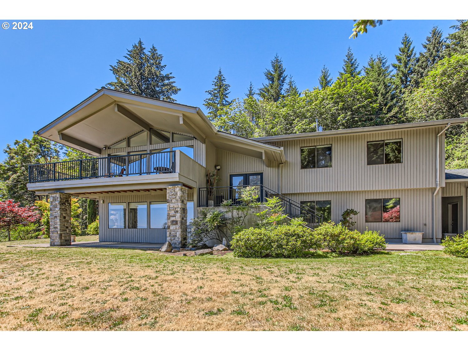 16200 Southeast Hagen Road Happy Valley, OR 97086 - Photo 9 of 44 Exterior