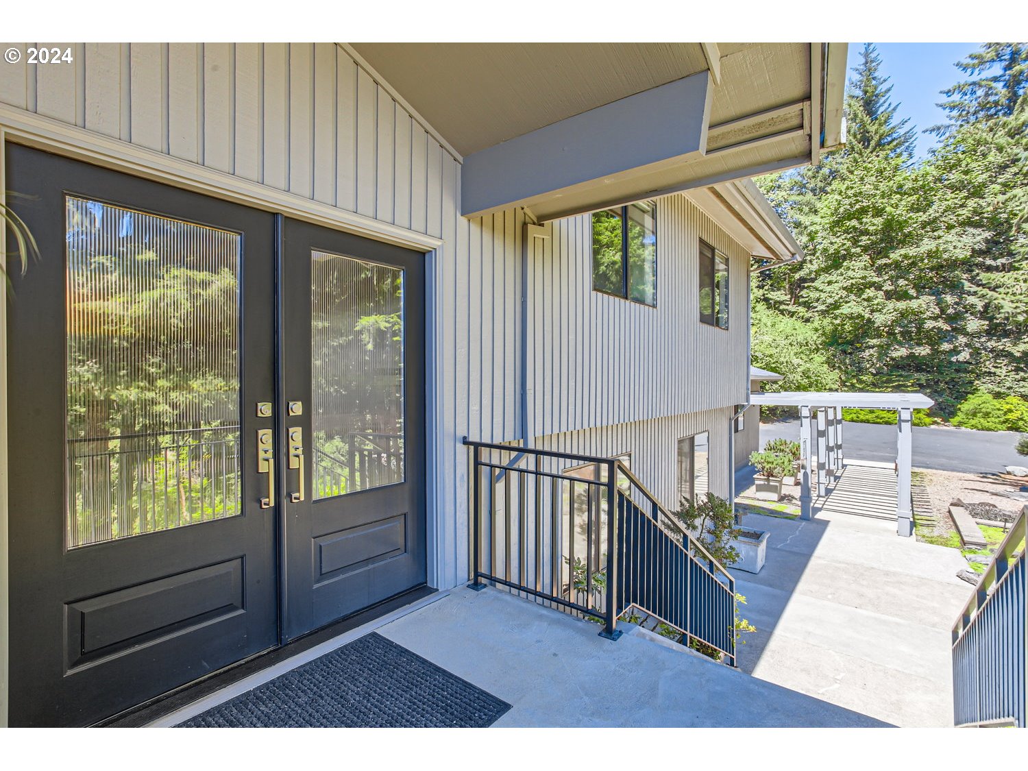 16200 Southeast Hagen Road Happy Valley, OR 97086 - Photo 10 of 44 Property Entrance