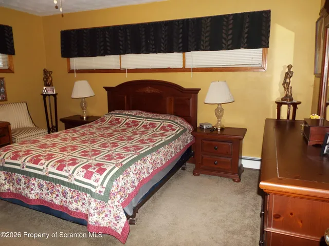 $299,900 | 231 Poplar Street, Dickson City, PA 18519