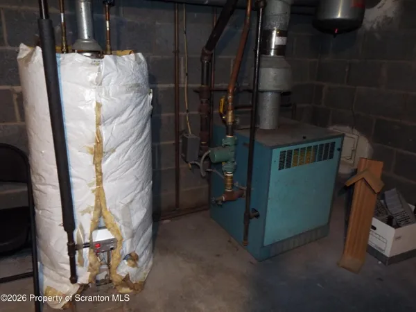 $279,900 | 231 Poplar Street, Dickson City, PA 18519