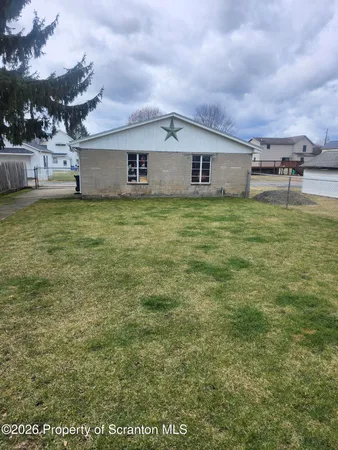 $279,900 | 231 Poplar Street, Dickson City, PA 18519