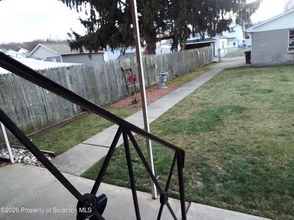 $279,900 | 231 Poplar Street, Dickson City, PA 18519