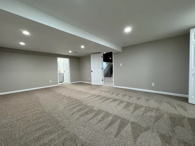 $447,900 | 1608 Tulip Lane, Munster, IN 46321