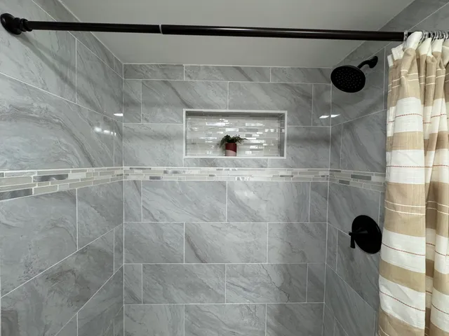 $447,900 | 1608 Tulip Lane, Munster, IN 46321