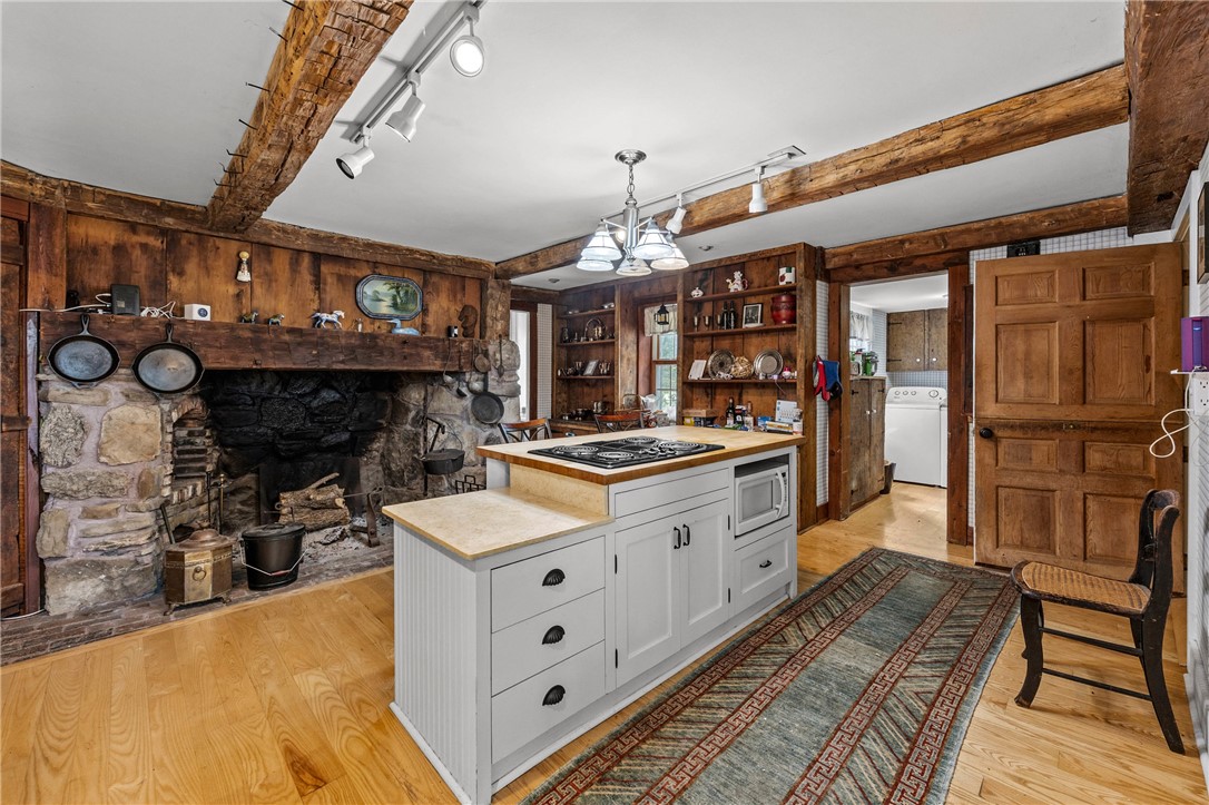 2631 Quaker Road Macedon, NY 14522 - Photo 14 of 46 Another view of custom kitchen